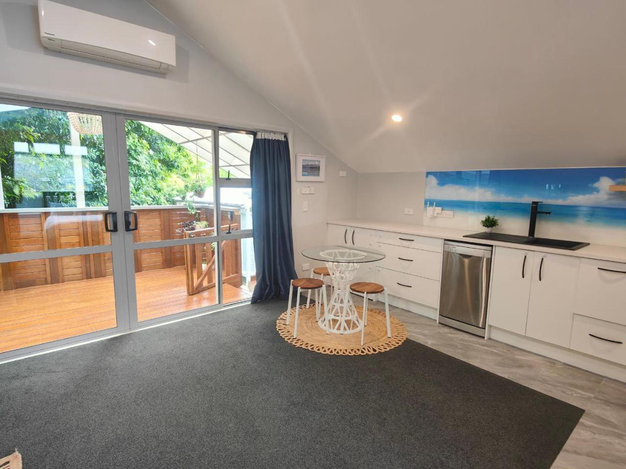 Welcome To Howick Apartment
