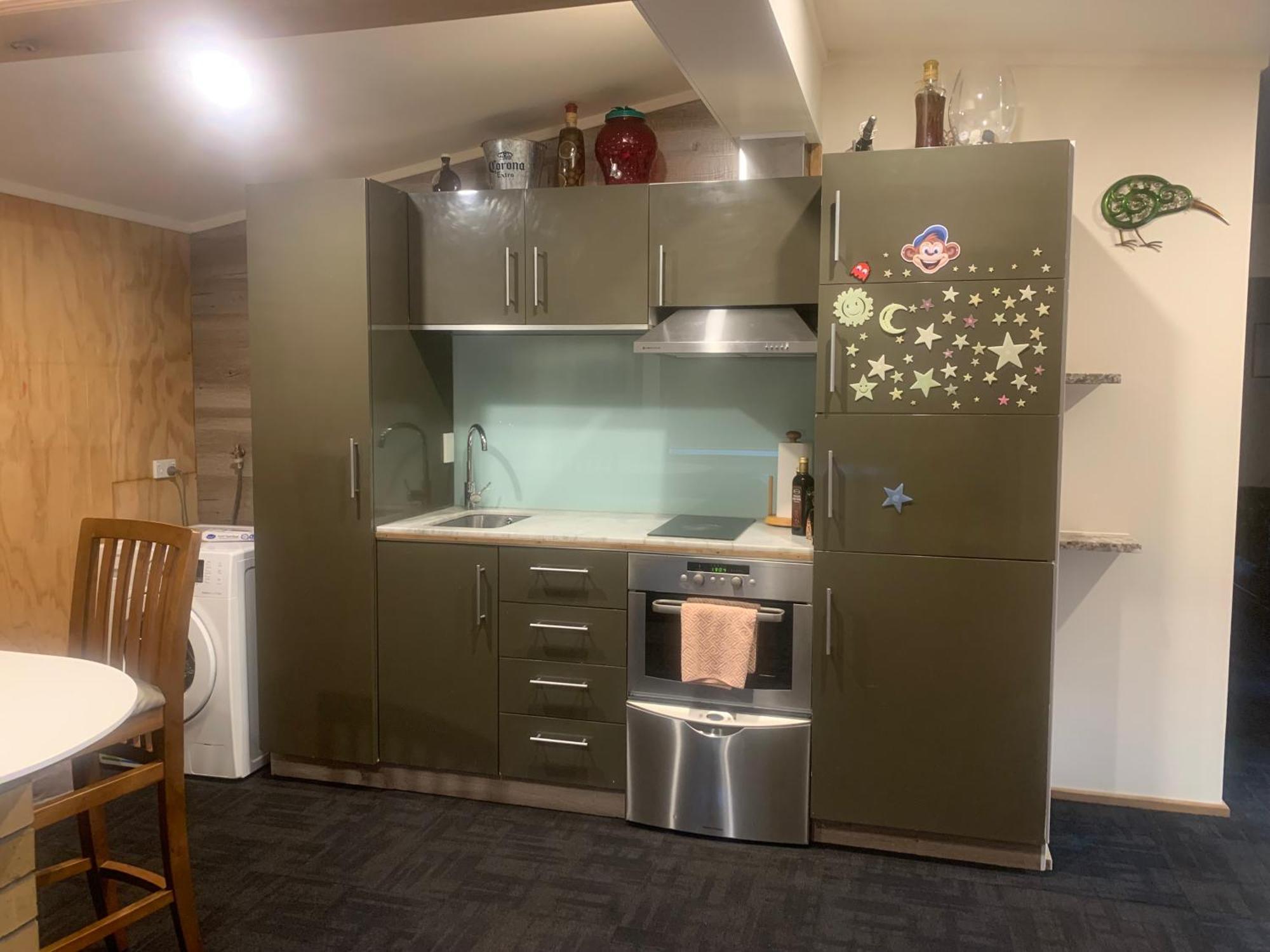Weymouth Oasis Guest house *
