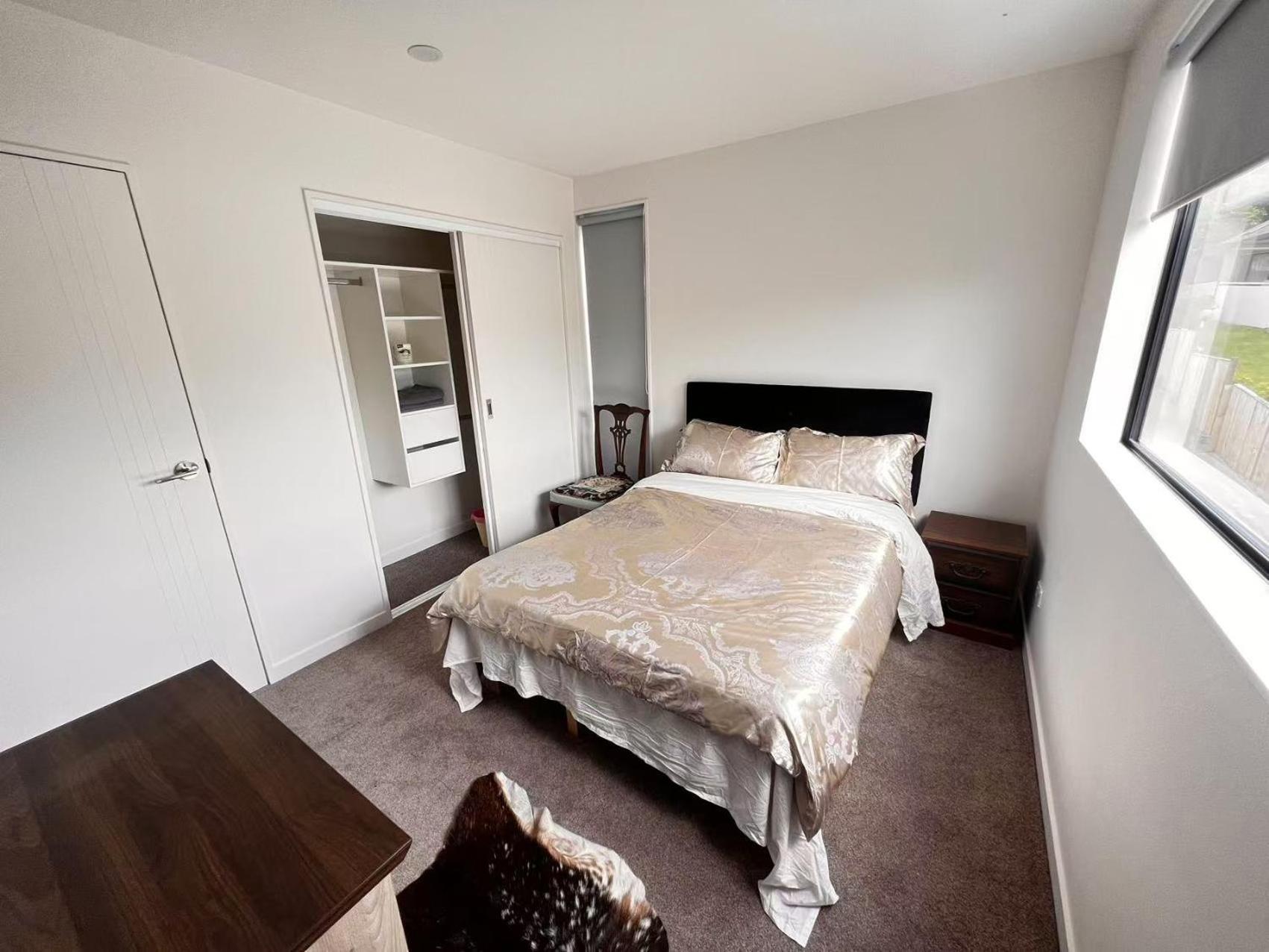 New Town House In Lane *