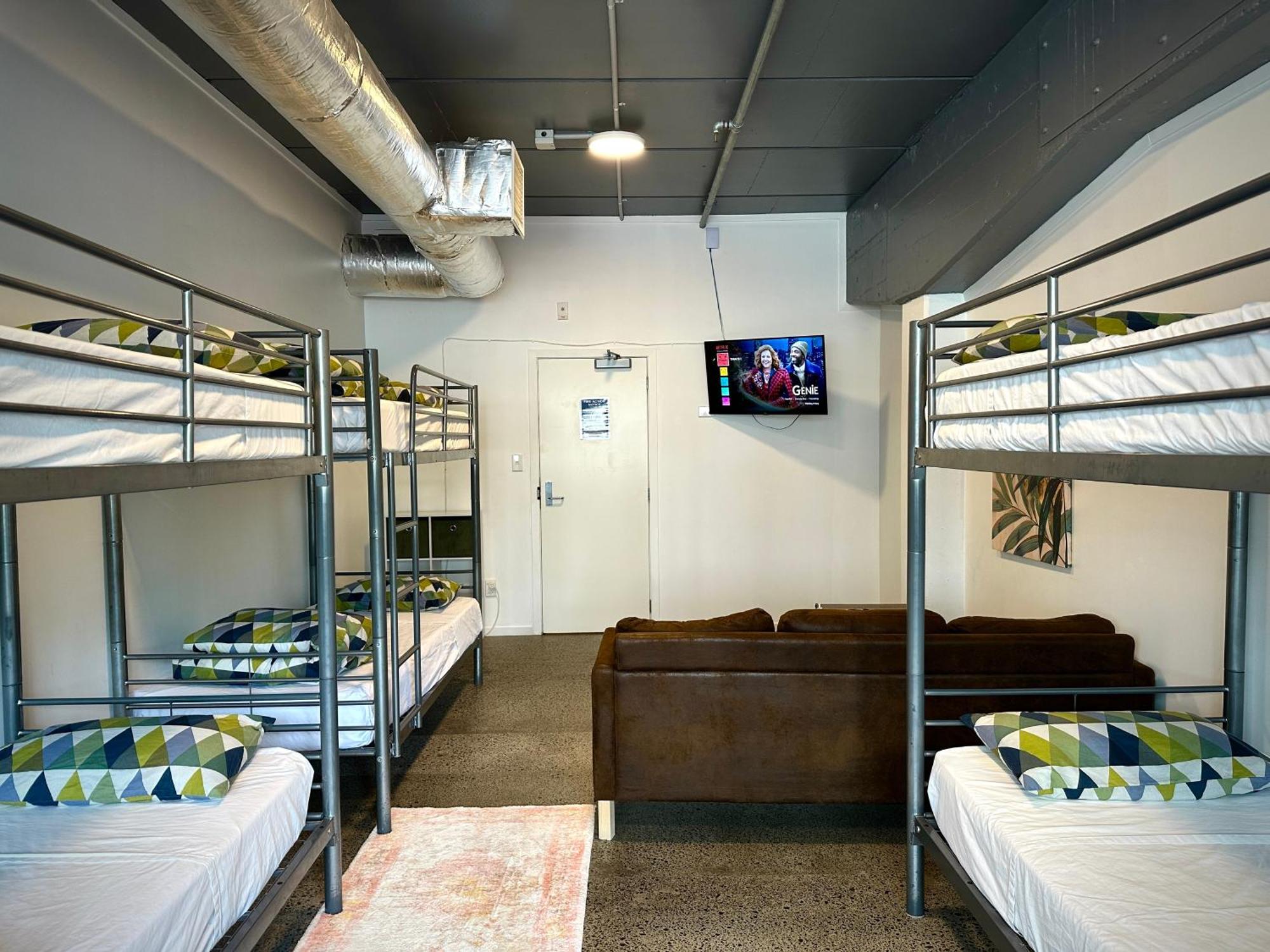 Tmacs Hostel