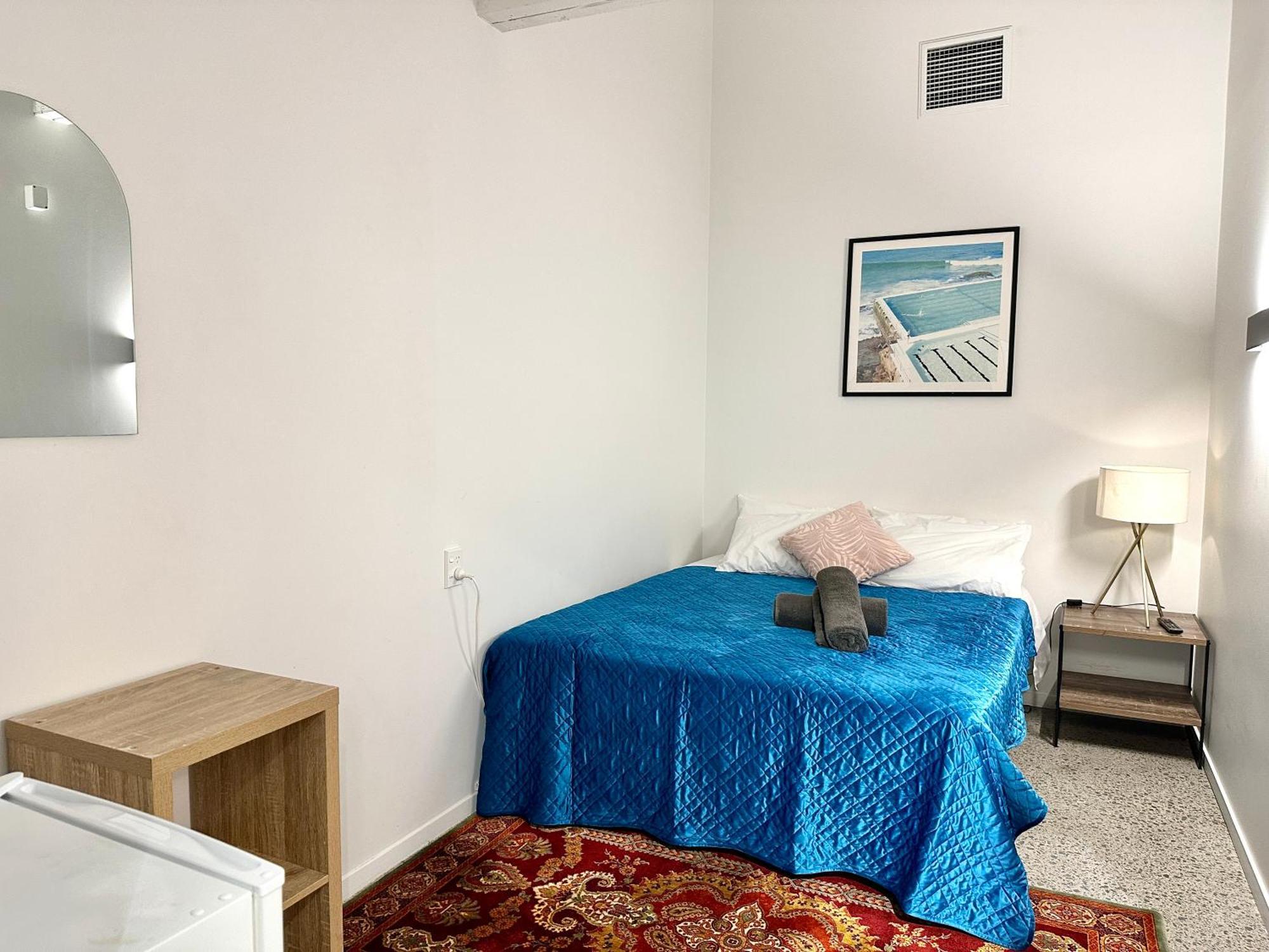 Tmacs Hostel *