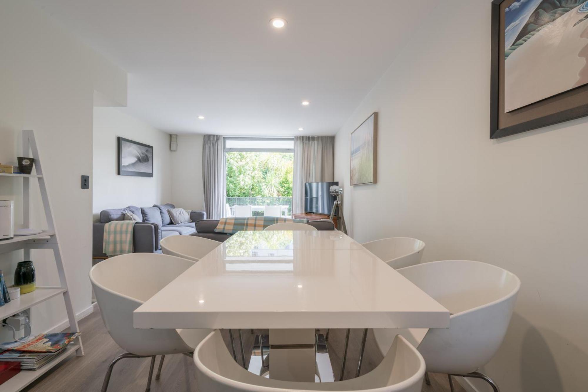 Spacious Near Cbd Pool Parking 3br Apartamento Auckland