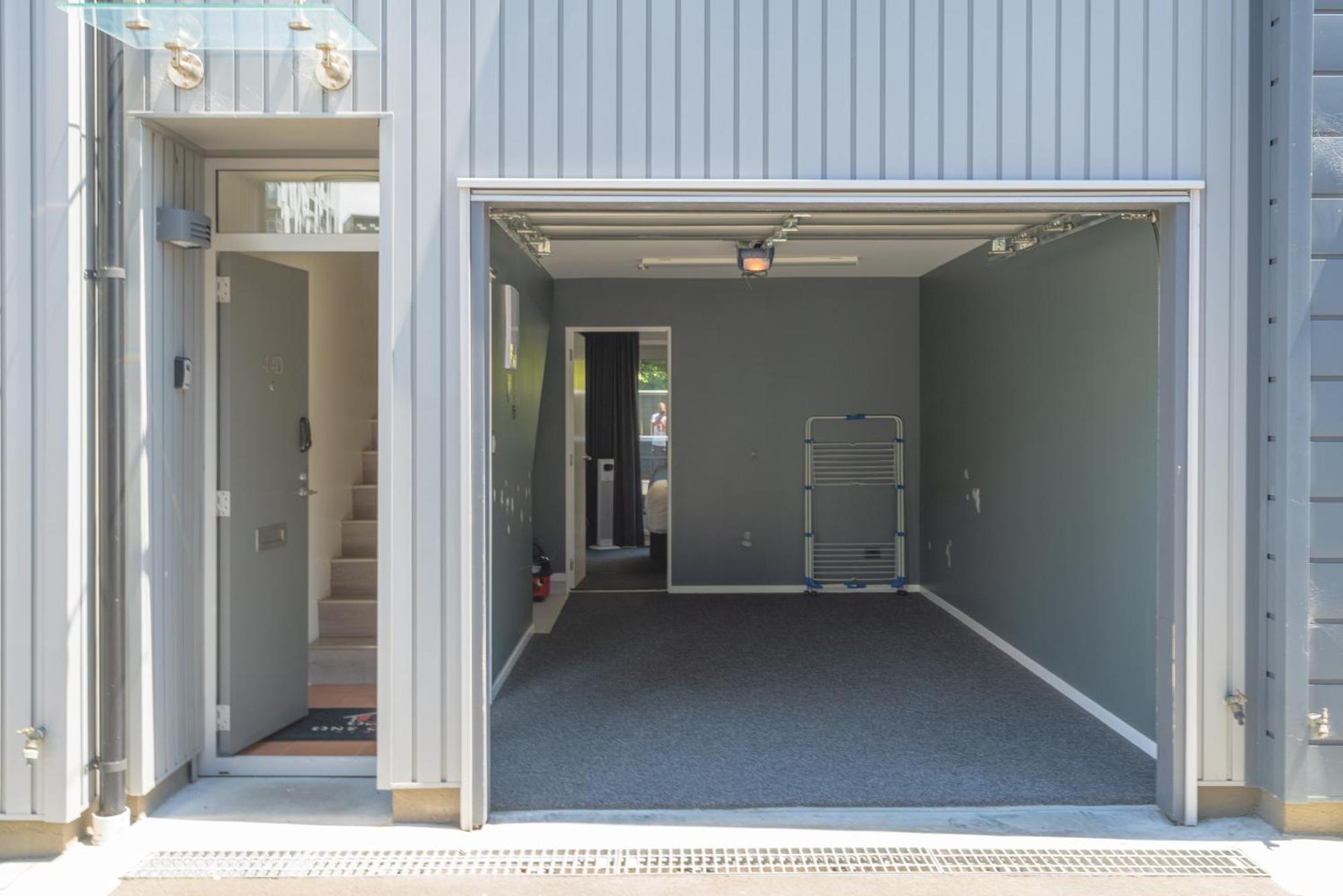 Apartamento Spacious Near Cbd Pool Parking 3br