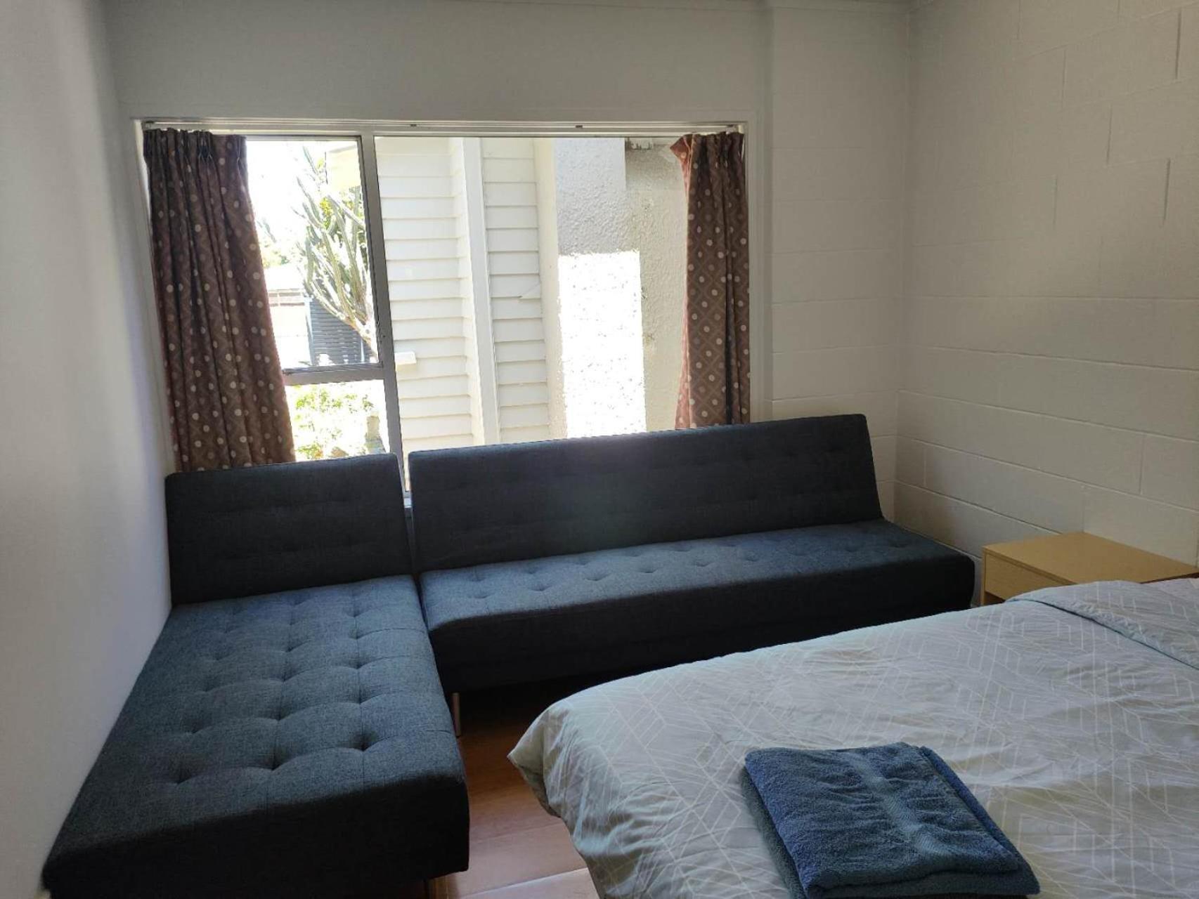Guest house Small 2-bedroom Flat At Rangiatea Road, Epsom, Auckland