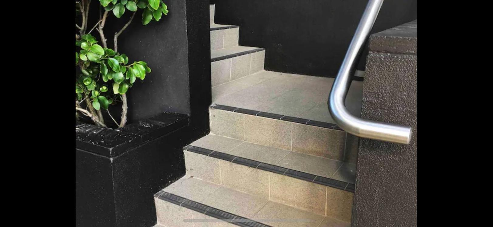 Apartment Lighter Quay Auckland