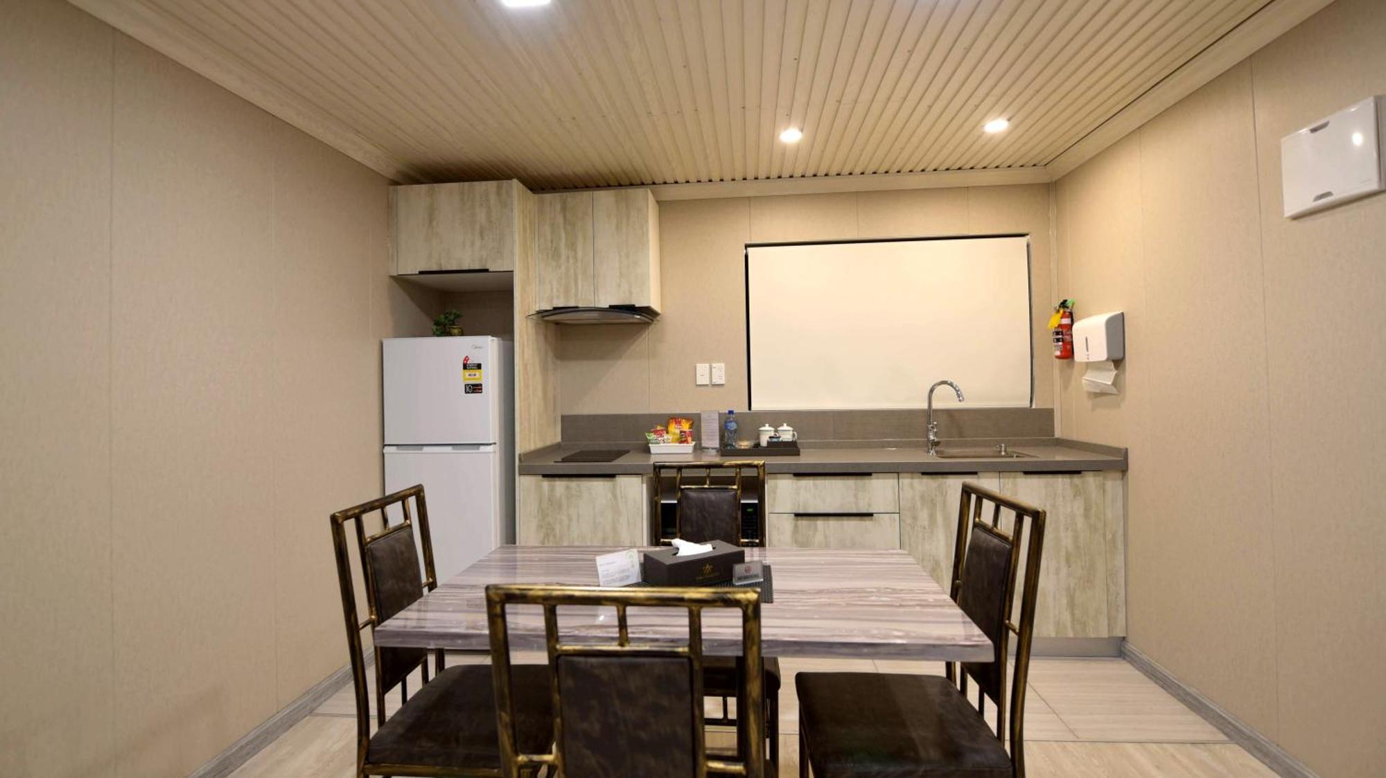 Regal Residency 4*