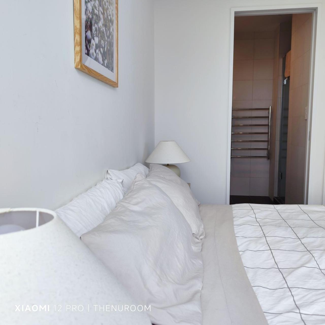 Birkenhead Apartment