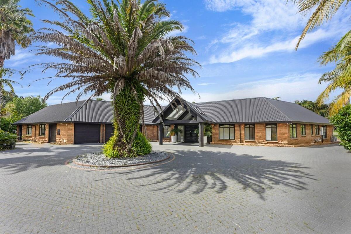 The Luxe Retreat Auckland