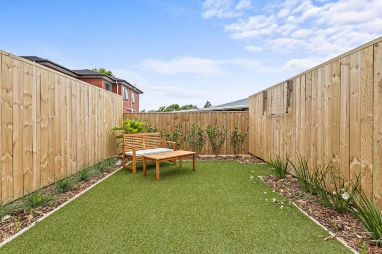 Holiday home 10 Te Kanawa Haven Auckland