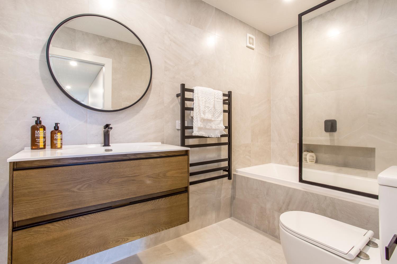Exceptional Executive Apartment