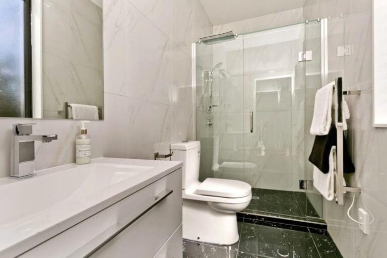 Villa Family Spacious Takapuna Parking Netflix *