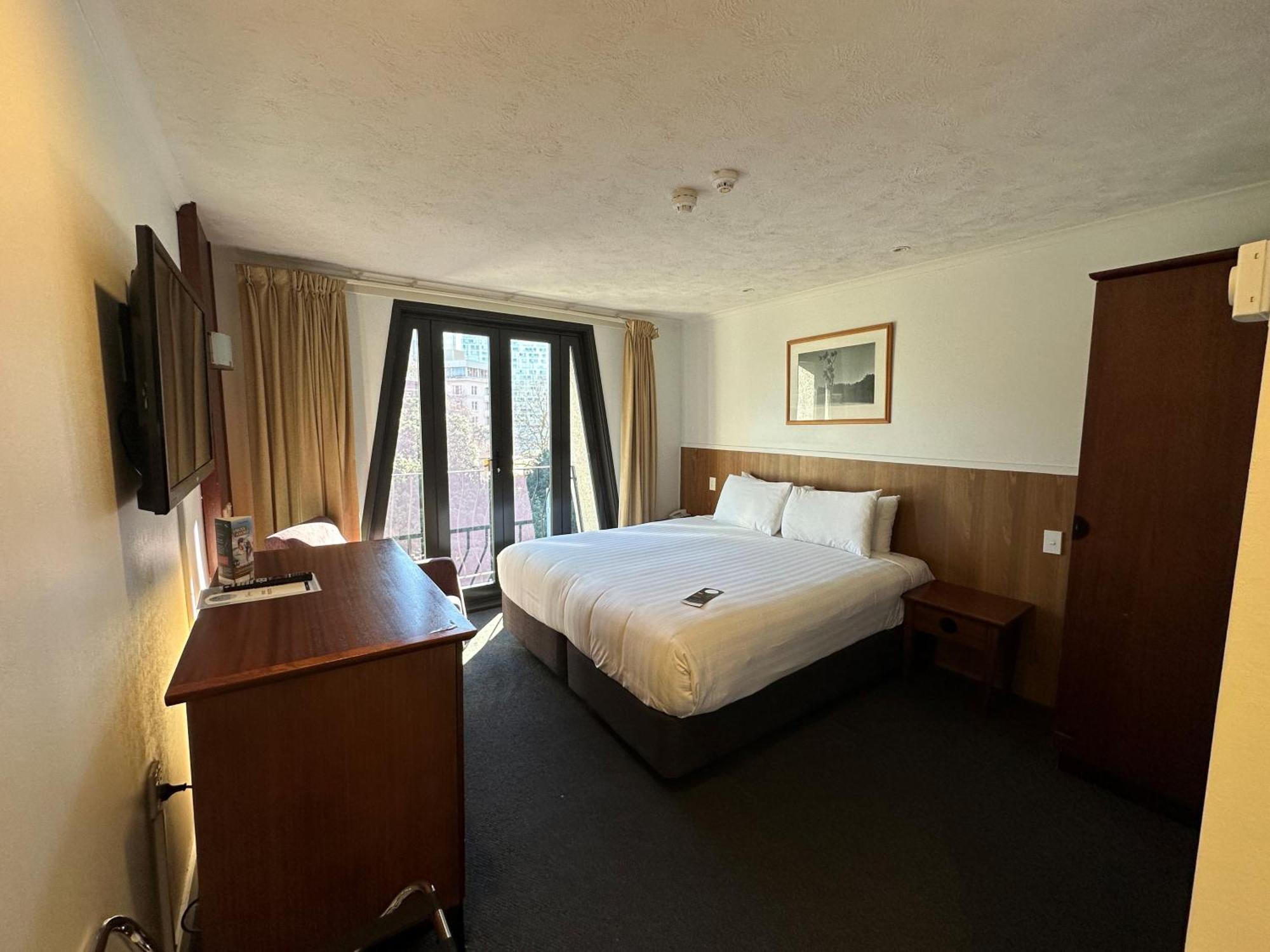 Copthorne Hotel 4*