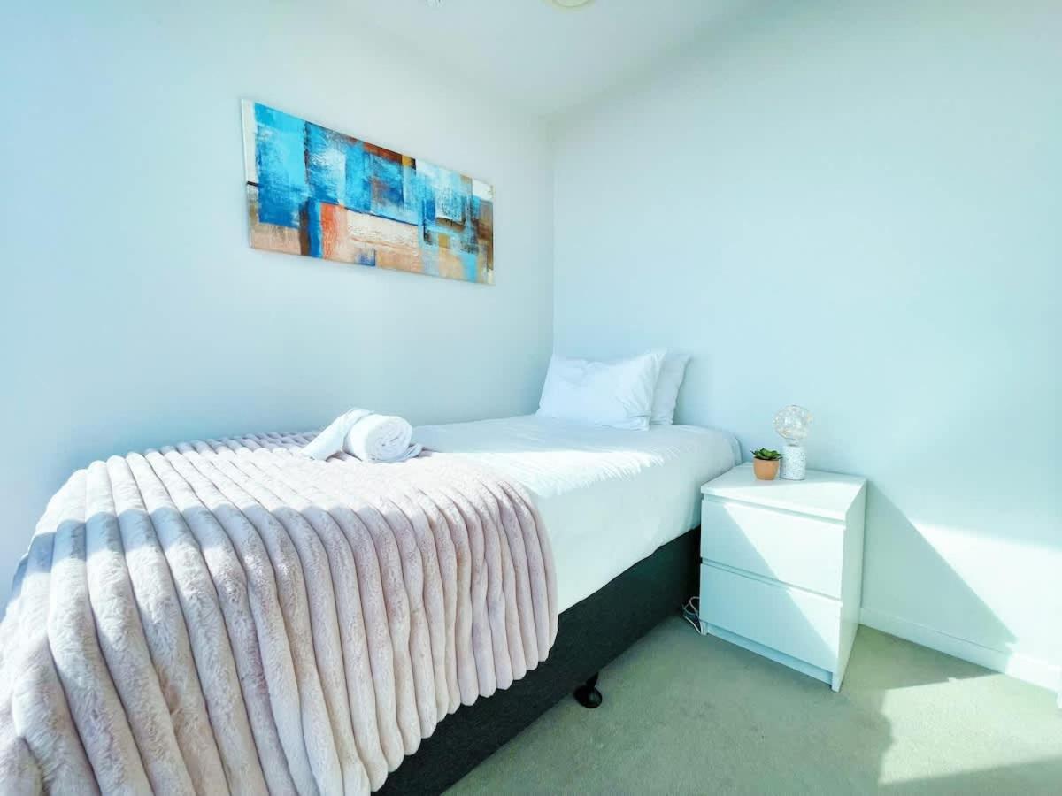 Amazing Harbour & Sea View 2bd & 2bth With Aircon Near Skytower & Britomart Apartment *