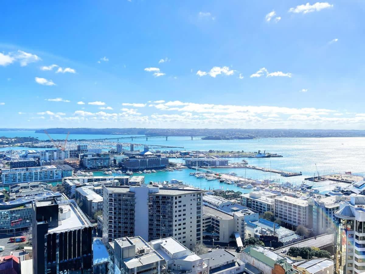 Amazing Harbour & Sea View 2bd & 2bth With Aircon Near Skytower & Britomart *