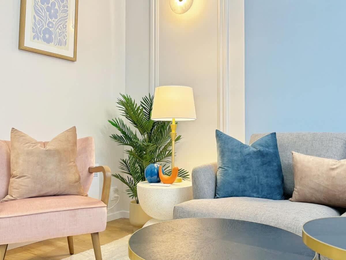 Modern Elegance - Cbd Luxury 1br On Queen St Apartment