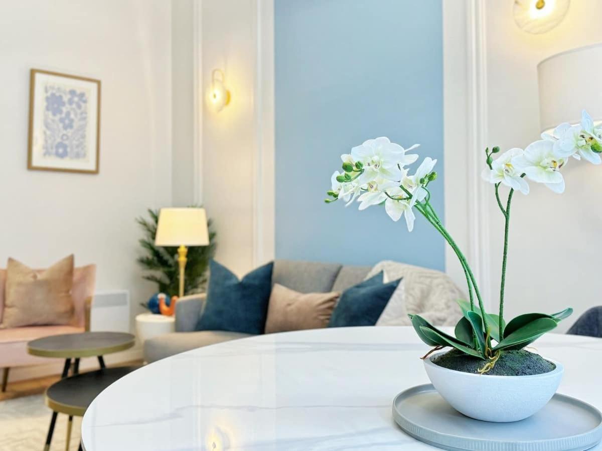 Apartment Modern Elegance - Cbd Luxury 1br On Queen St