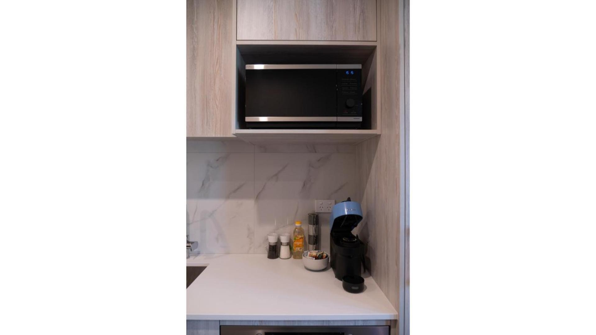 Class And Comfort Right The The Heart Of Parnell Apartment