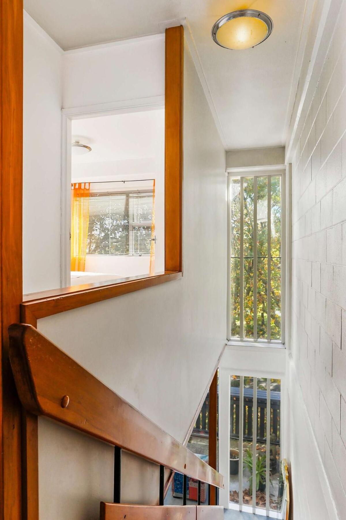 Apartment Sunny Fringe Townhouse With Private Parking *