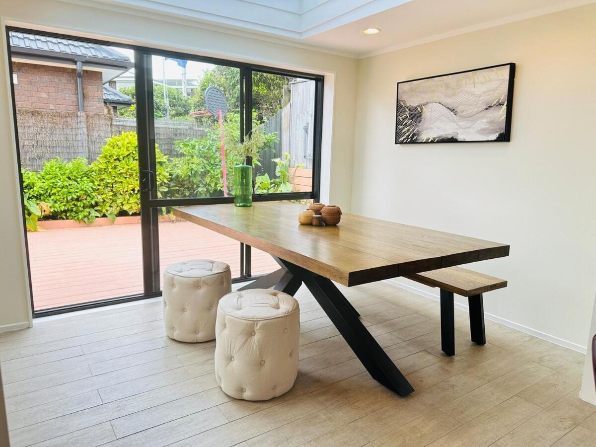 A Away From - Bucklands Luxury 3-bedroom Garden Auckland