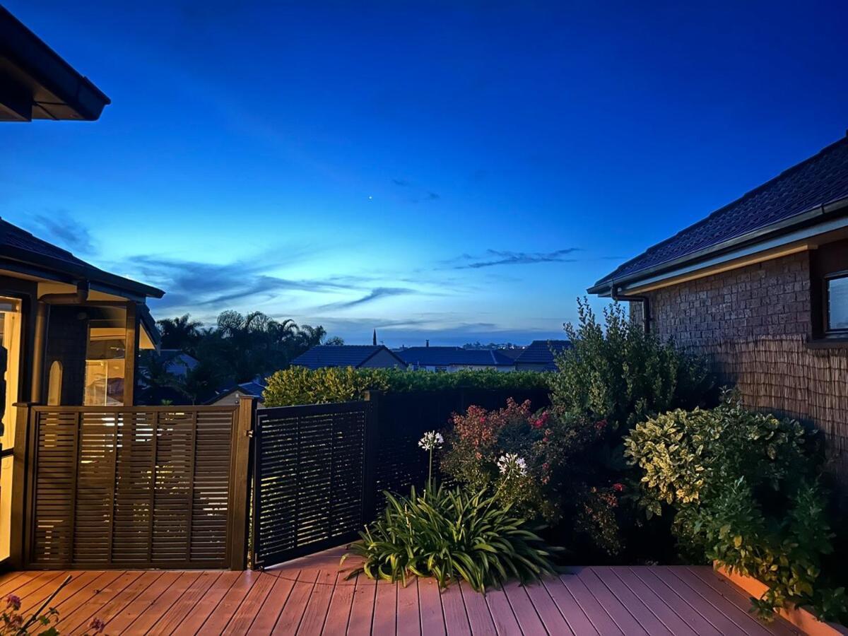 A Away From - Bucklands Luxury 3-bedroom Garden * Auckland