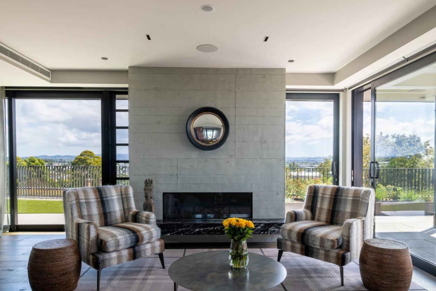 Ponsonby Penthouse *