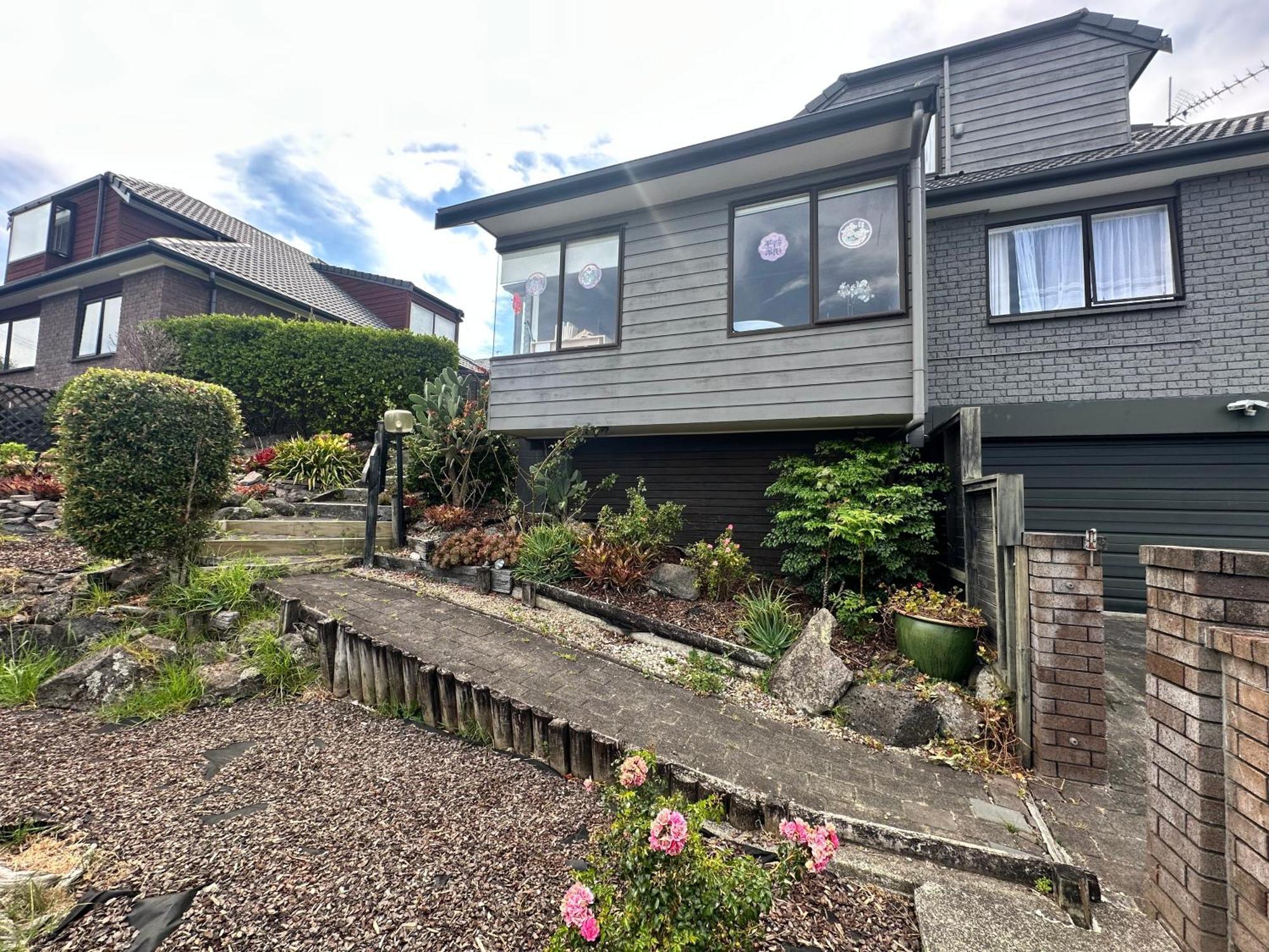 A Away From - Bucklands Luxury 3-bedroom Garden * Auckland