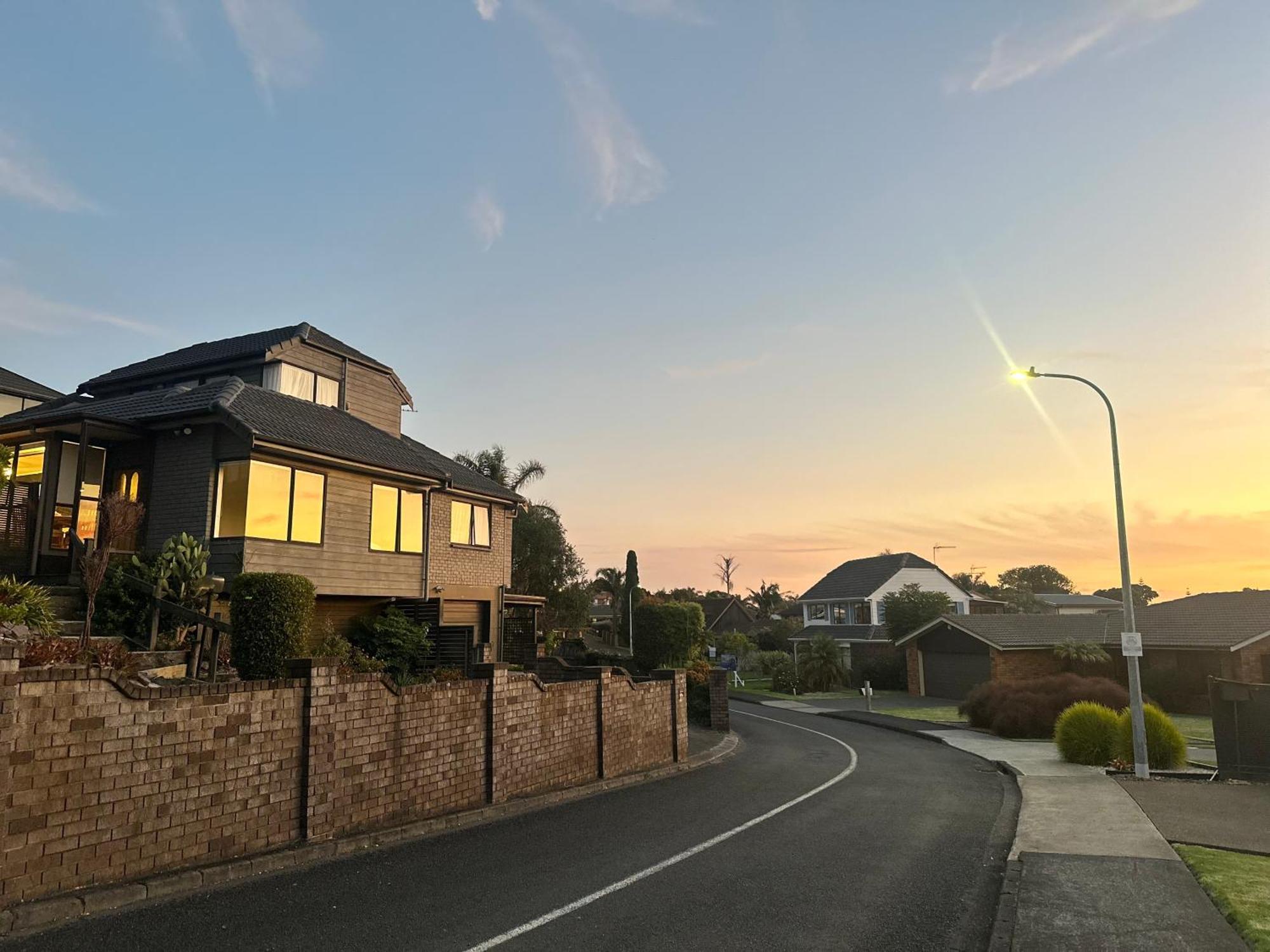 Villa A Away From - Bucklands Luxury 3-bedroom Garden