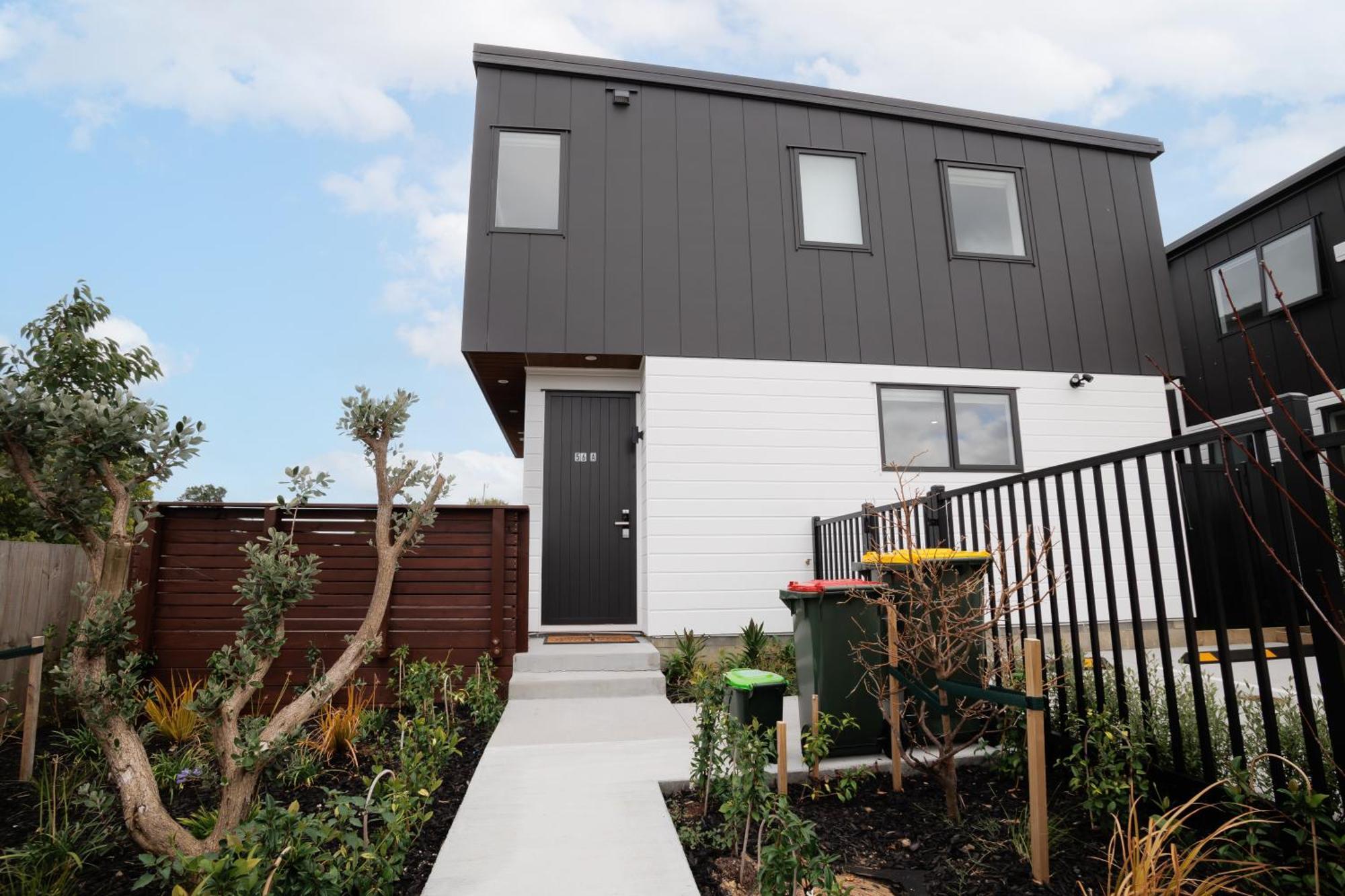 Villa 4 Bedrooms Retreat With Netflix With Prime Location Auckland