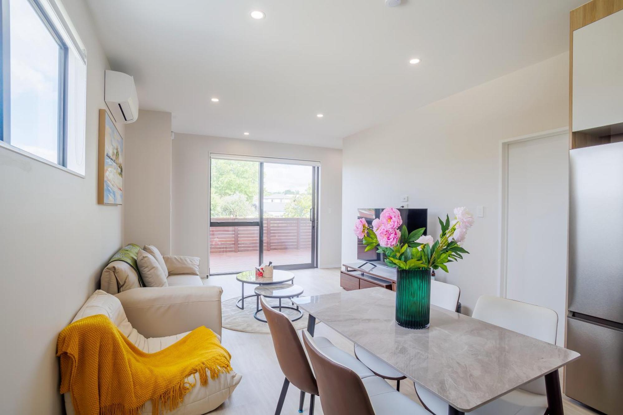 Villa 4 Bedrooms Retreat With Netflix With Prime Location Auckland