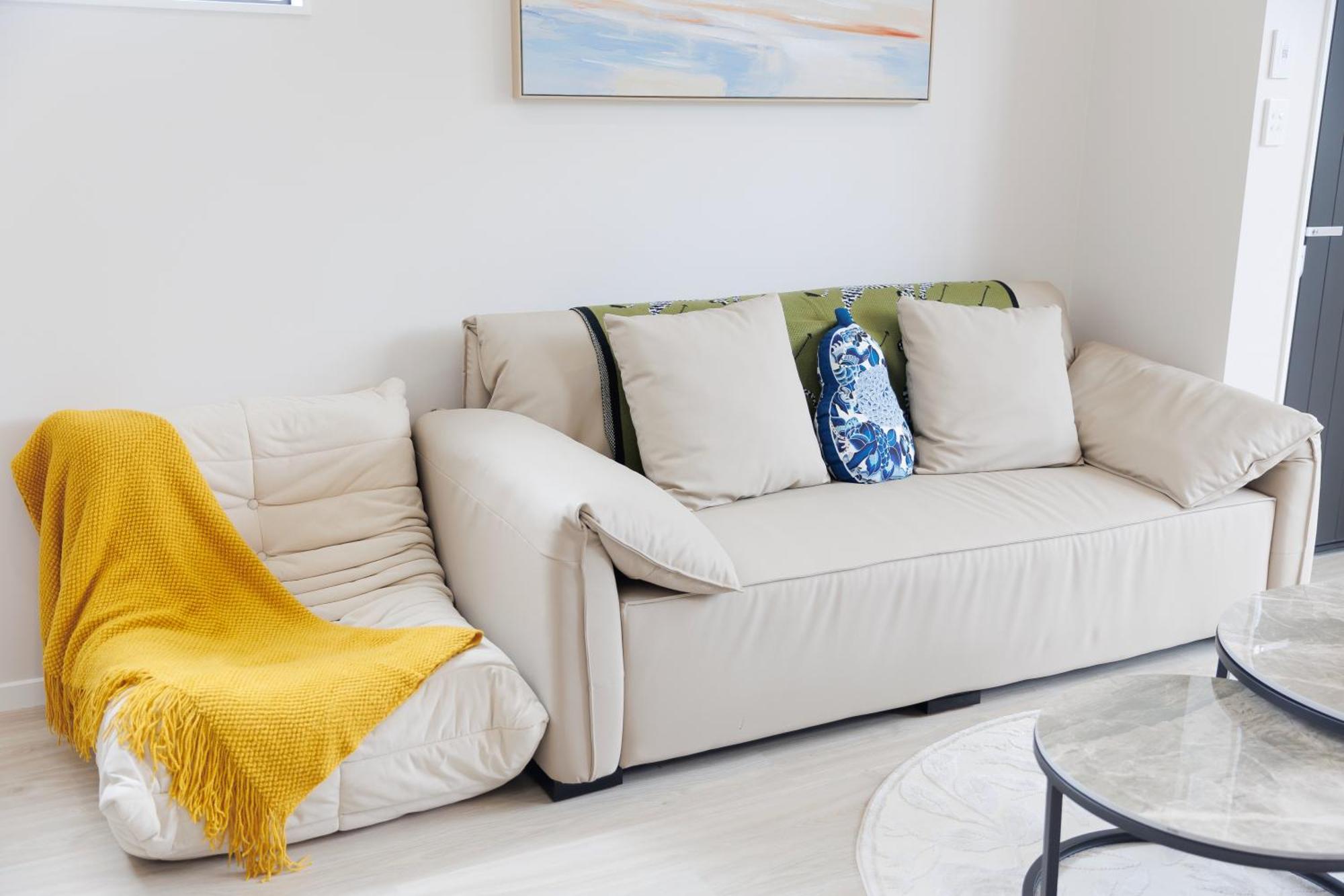 4 Bedrooms Retreat With Netflix With Prime Location Auckland