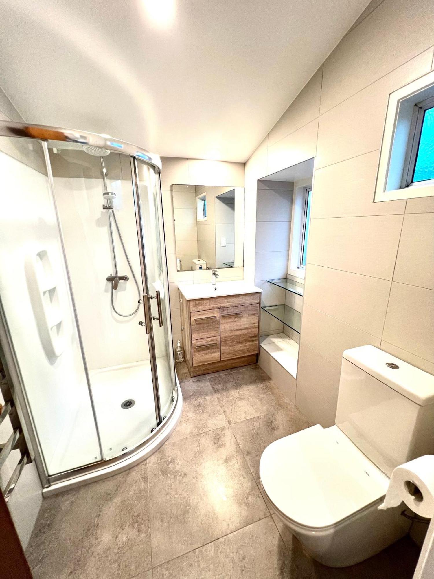 Cosy Retreat Near Mairangi Bay *
