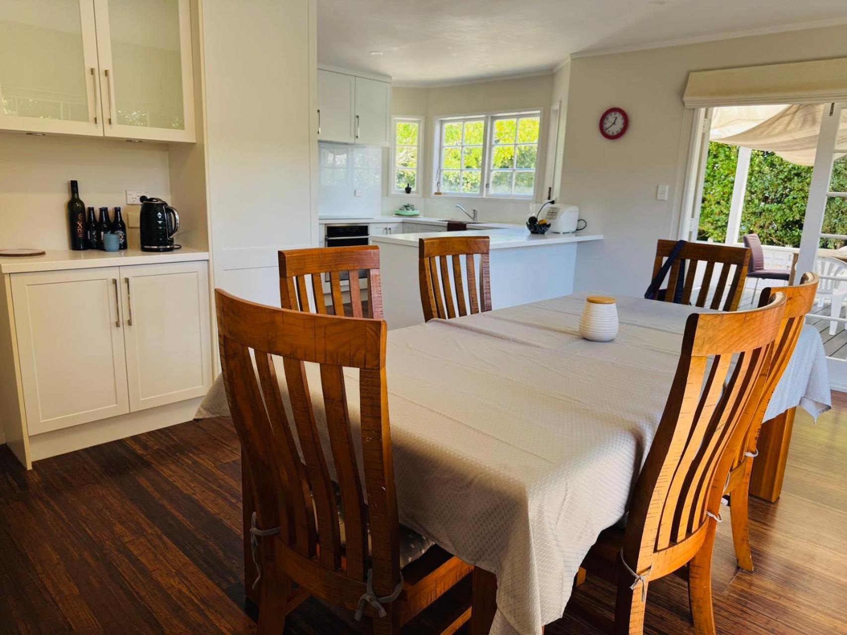 Seaside Luxury 4bedroom House * Auckland
