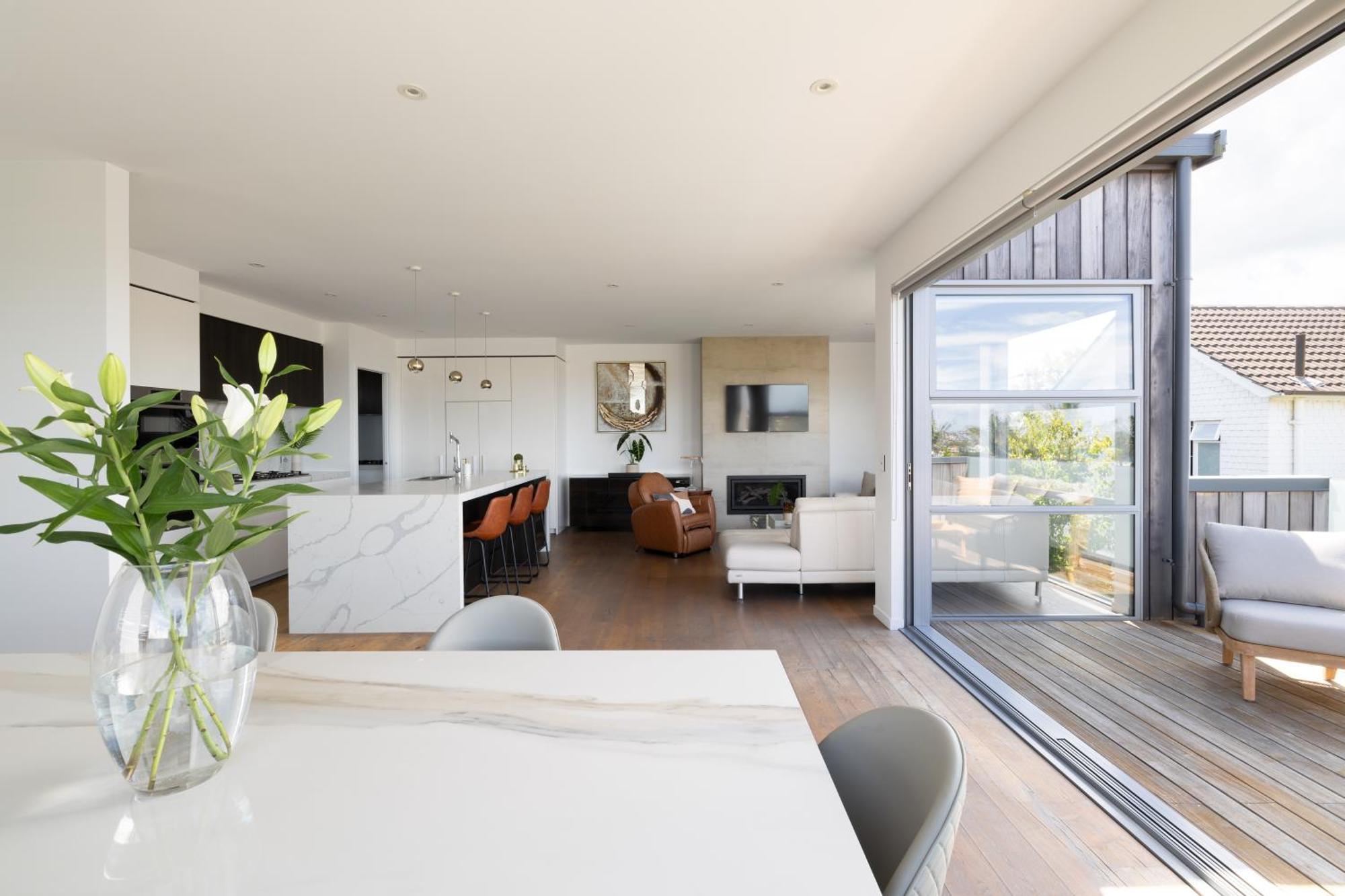 Bliss-modern Luxury At Kohimarama Villa Auckland