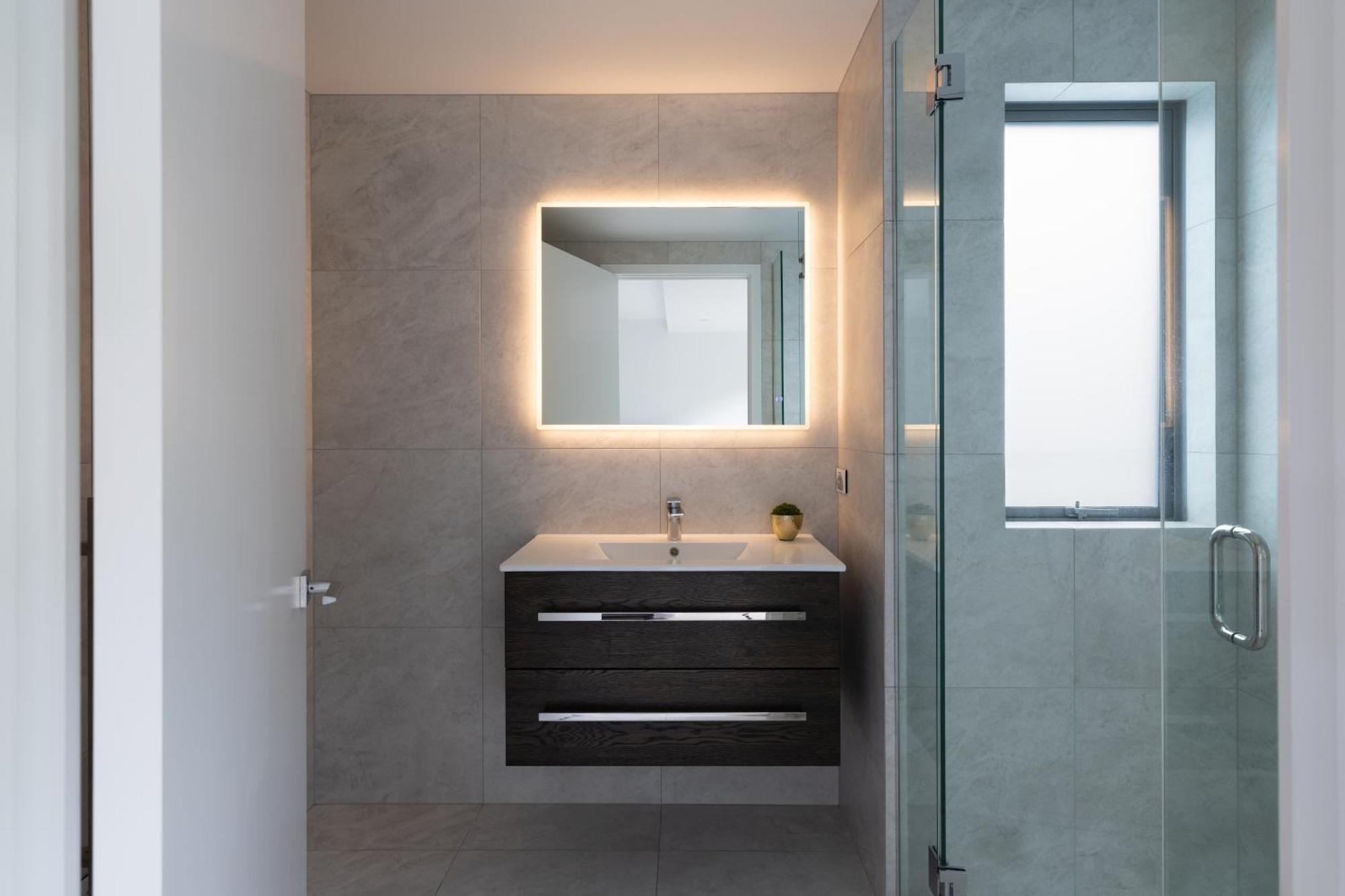 Bliss-modern Luxury At Kohimarama Auckland