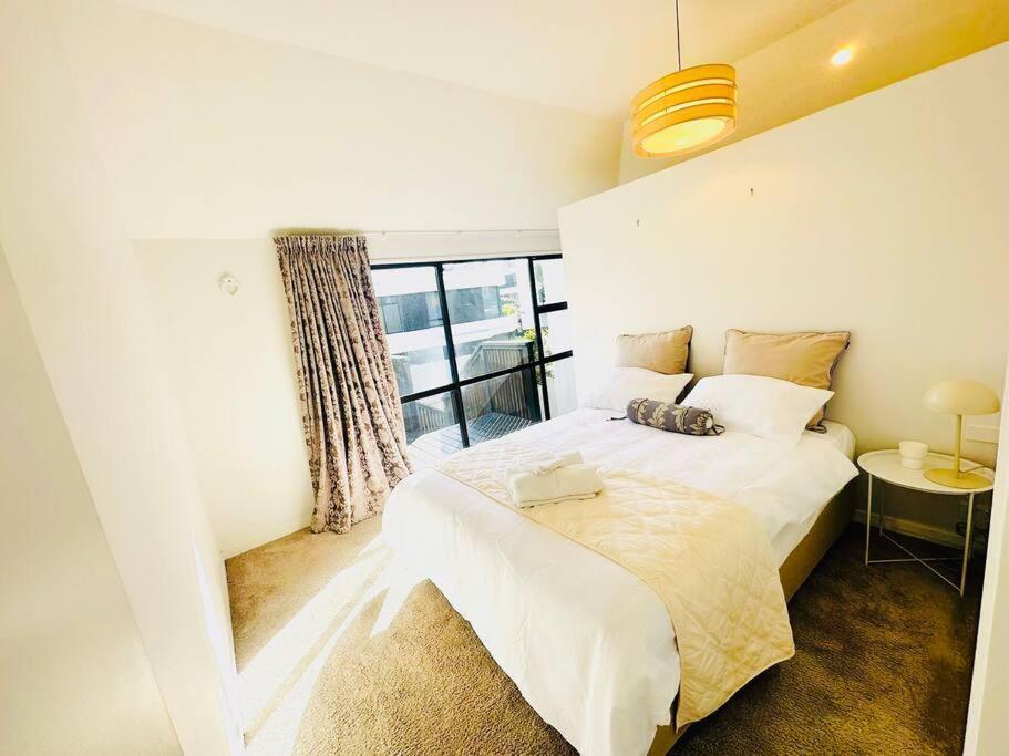Spacious Mission Bay 100m To The Beach, Seaview, Private Garden, Netflix Pousada *