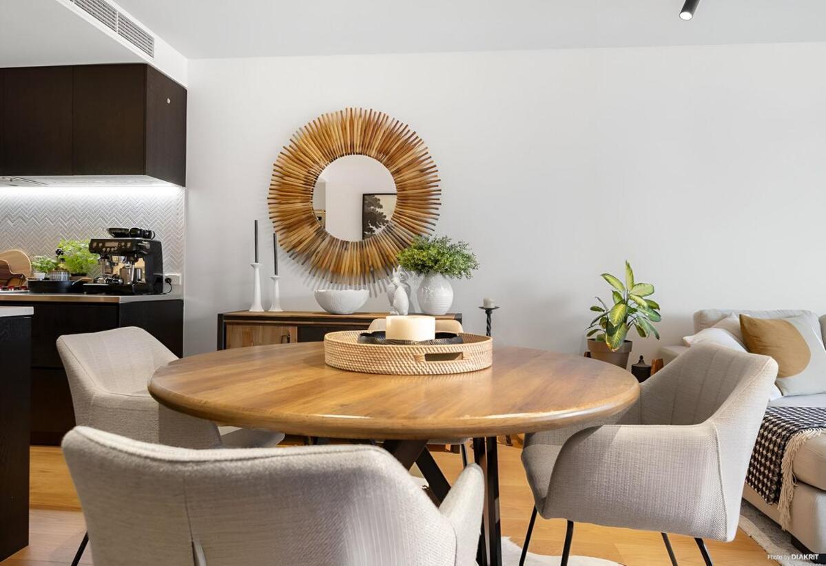 Upscale Abode In Prime Location - Free Parking Auckland