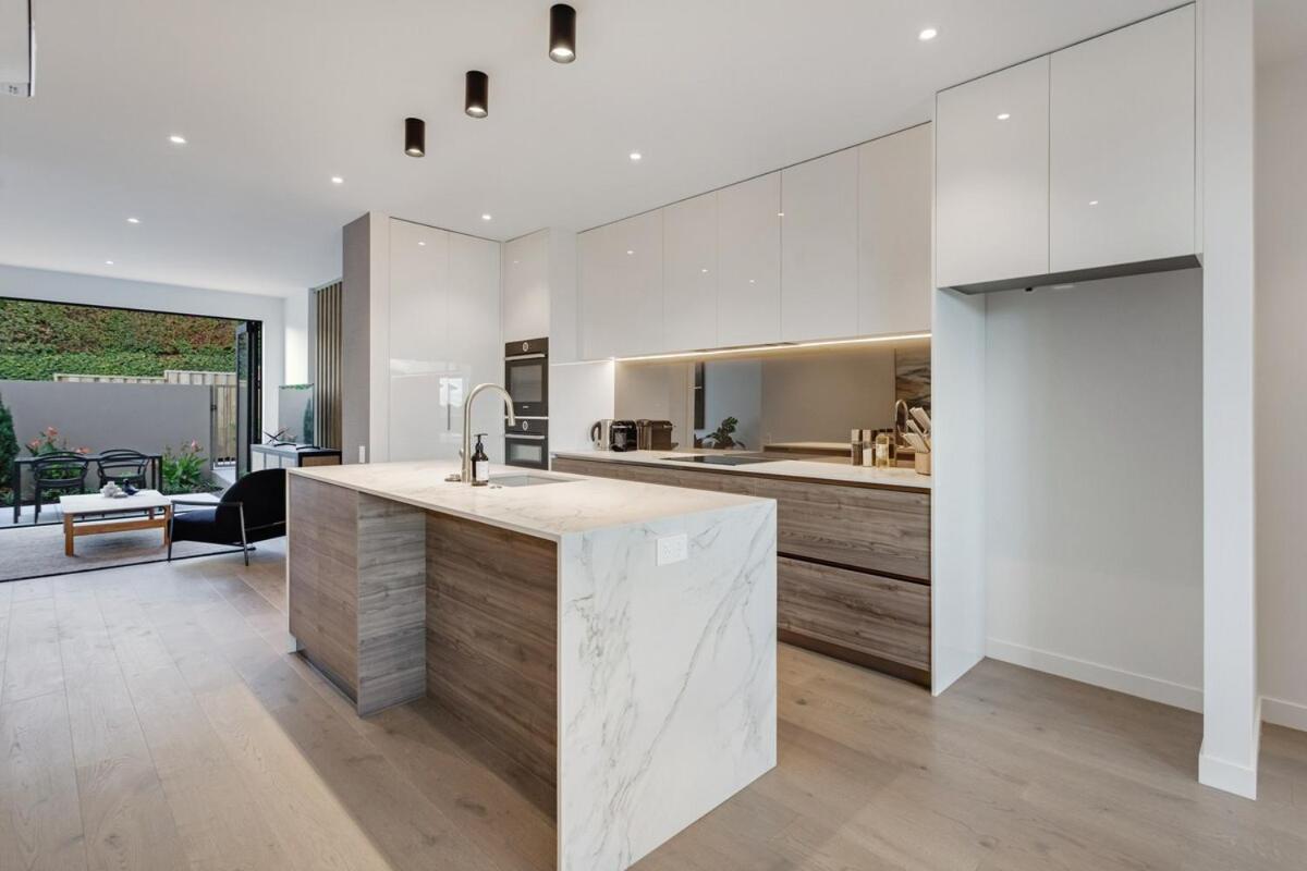 Modern 3br Luxurious Townhouse Holiday home Auckland