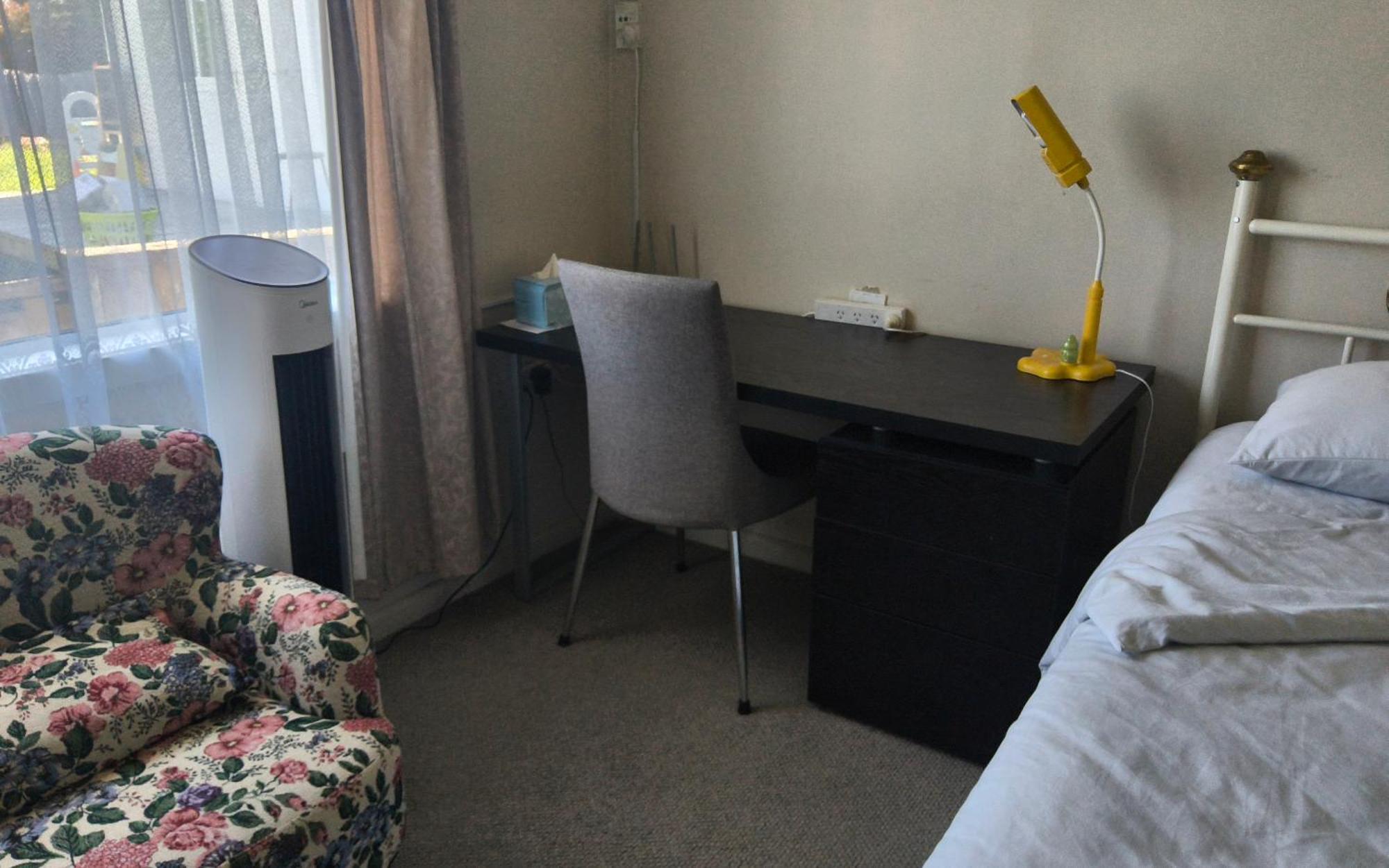 Small Private Self-contained Unit * Auckland