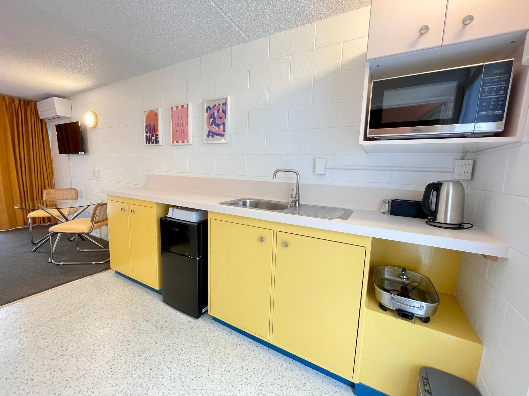 Mount Eden Motel 2*