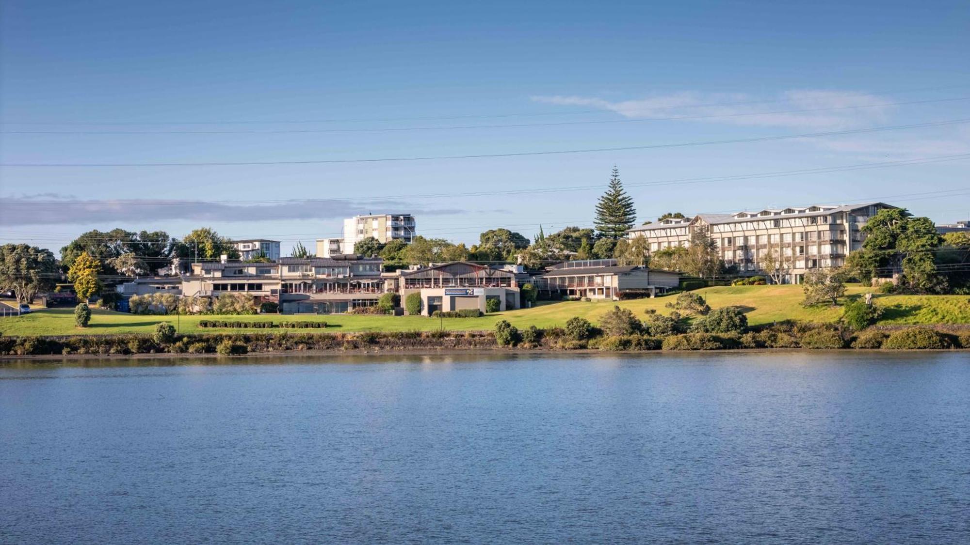 Hotel Waipuna & Conference Centre