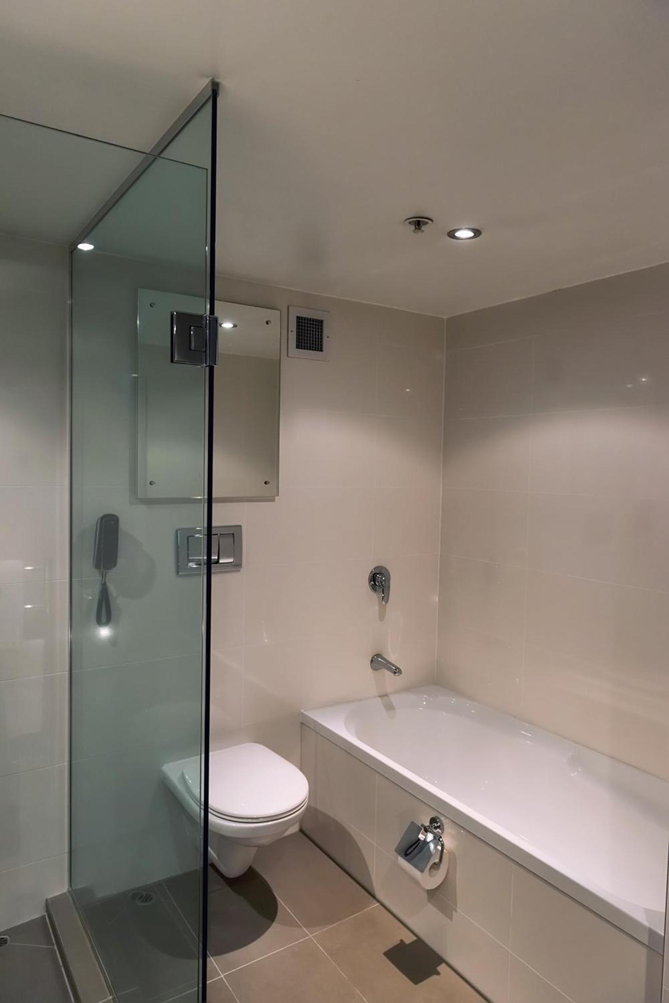 Waipuna & Conference Centre Hotel 4*