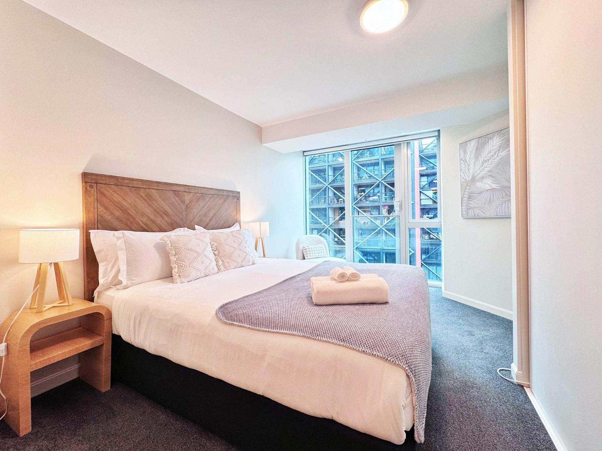Apartment Retreat Chic 1brstudio Near Sky Tower *