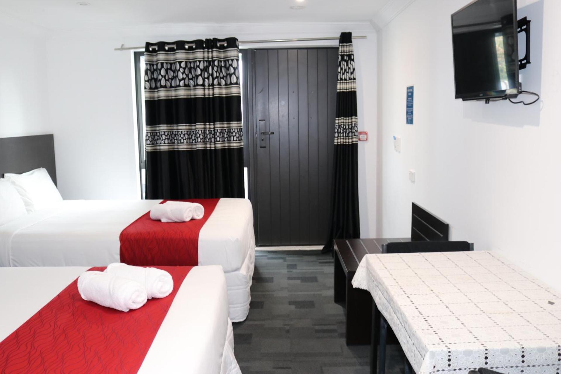 Krishna - Newly Built In Papakura Motel