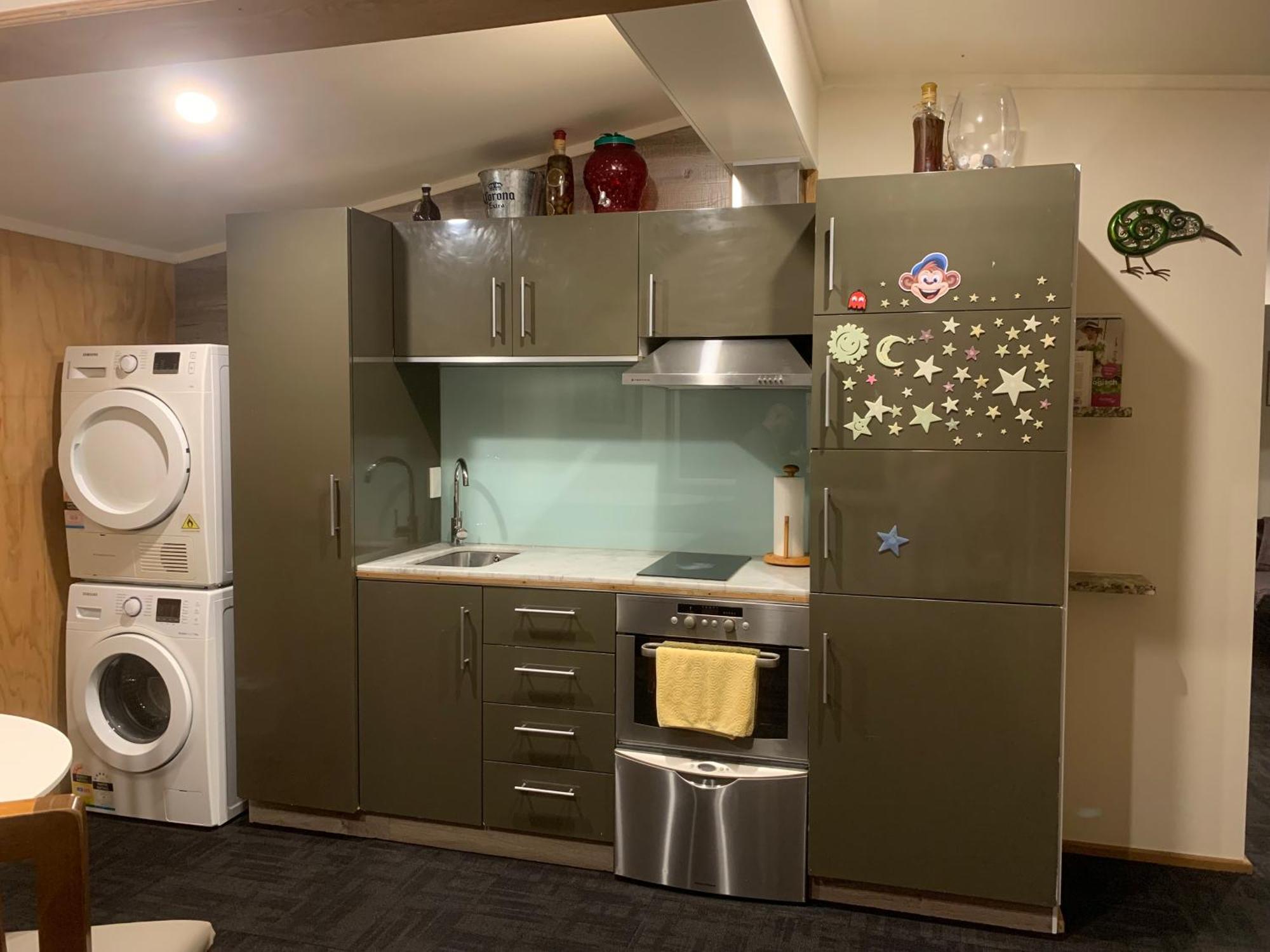 Weymouth Oasis Guest house *