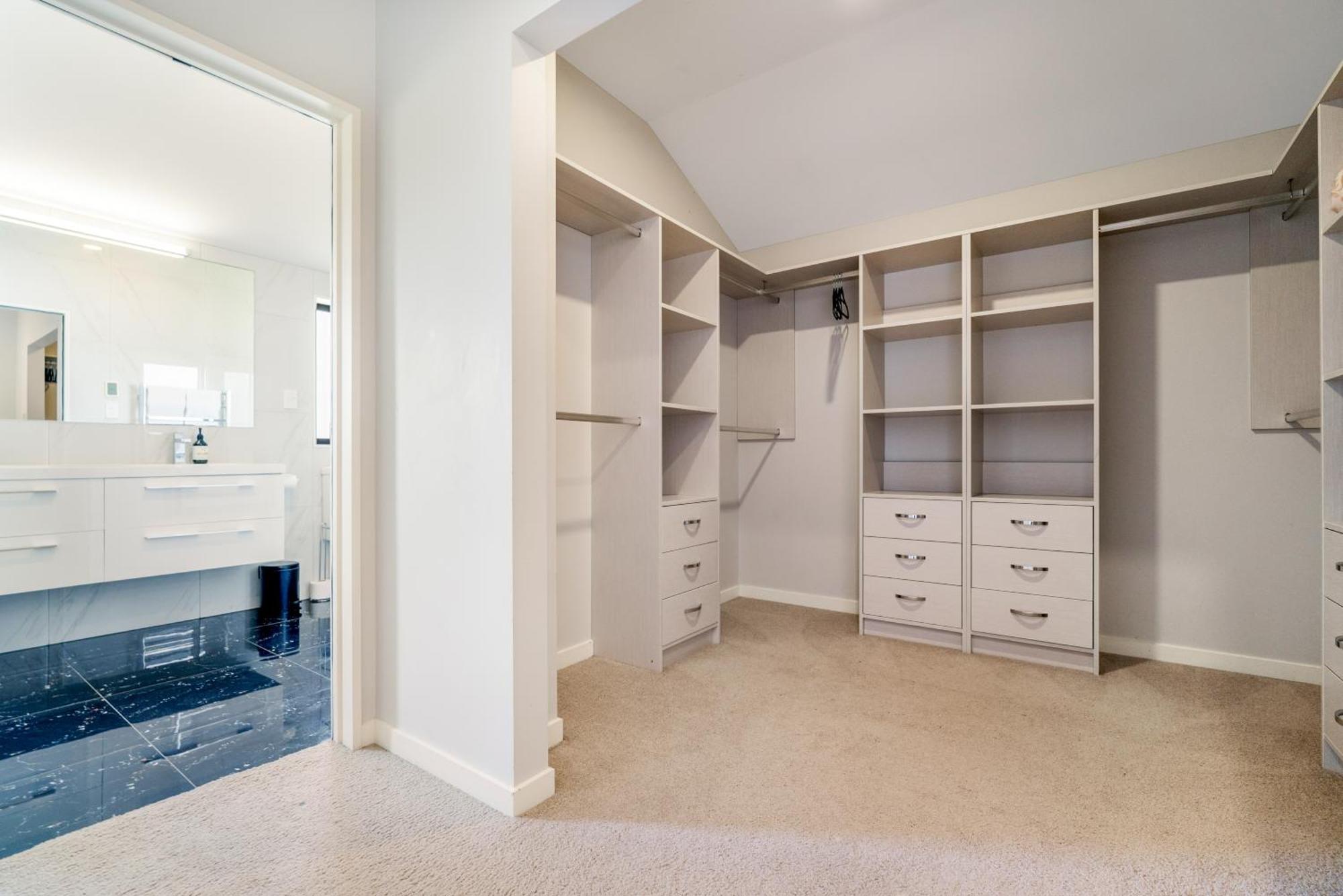 Family Spacious Takapuna Parking Netflix Villa