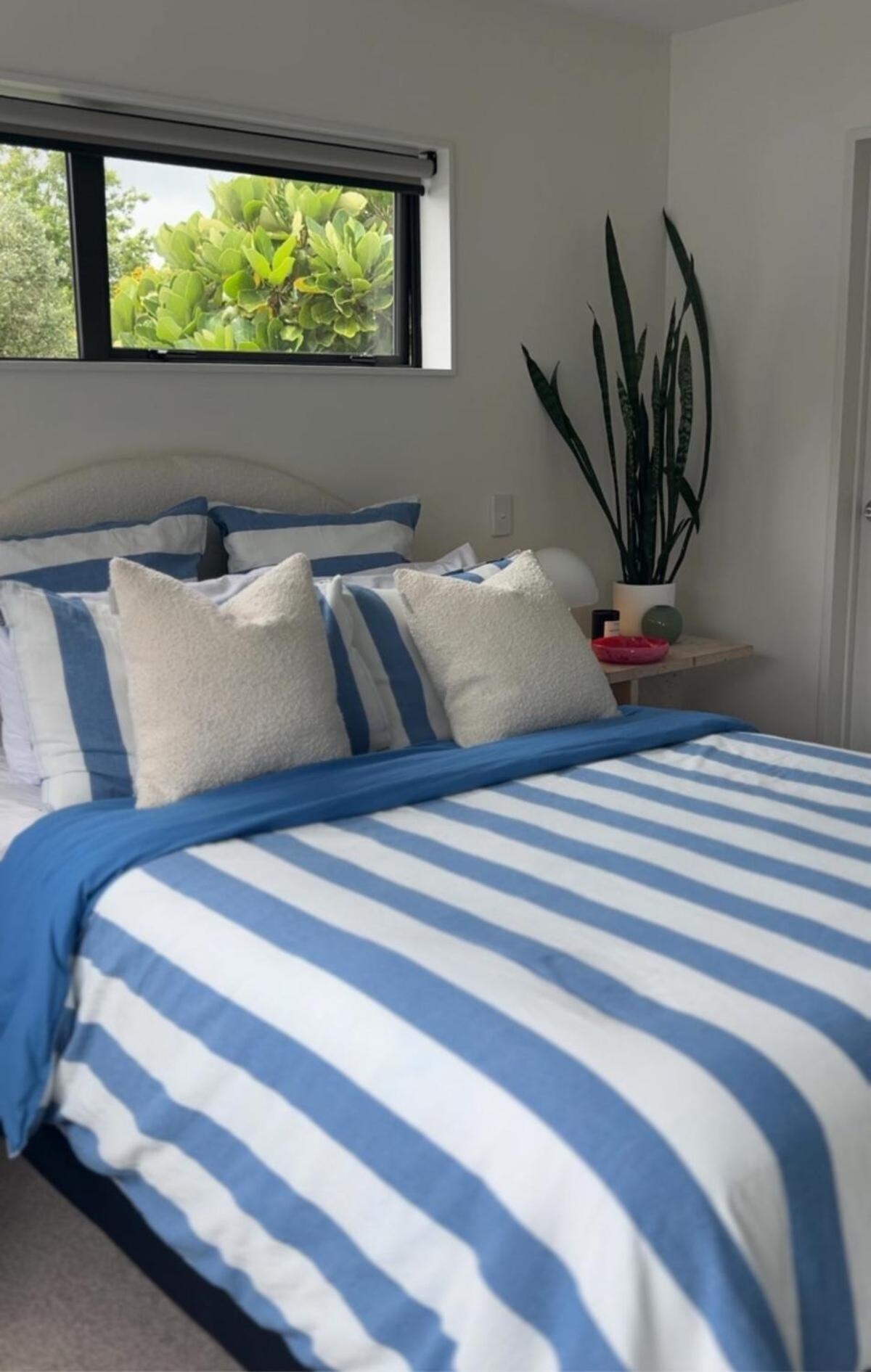 Spacious And Modern - 12 Minute Drive From Cbd! * Auckland