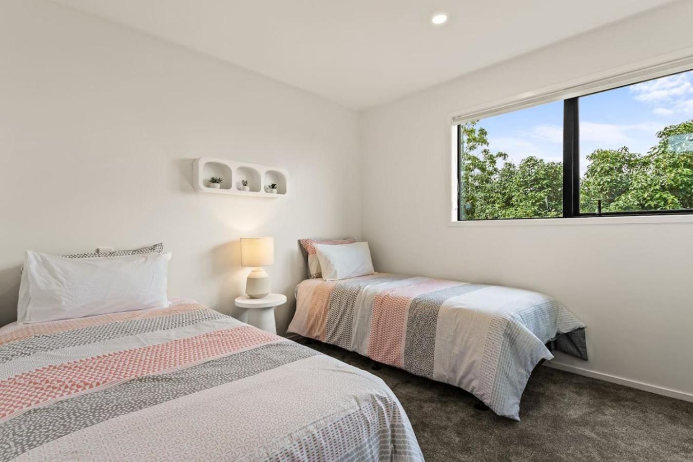 Holiday home Charming 2 Bed Family