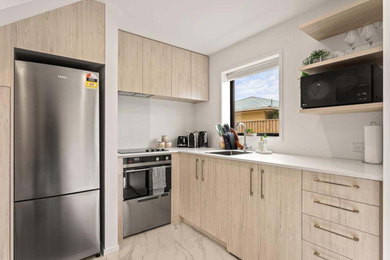 Suburban Hideaway In Henderson Holiday home Auckland