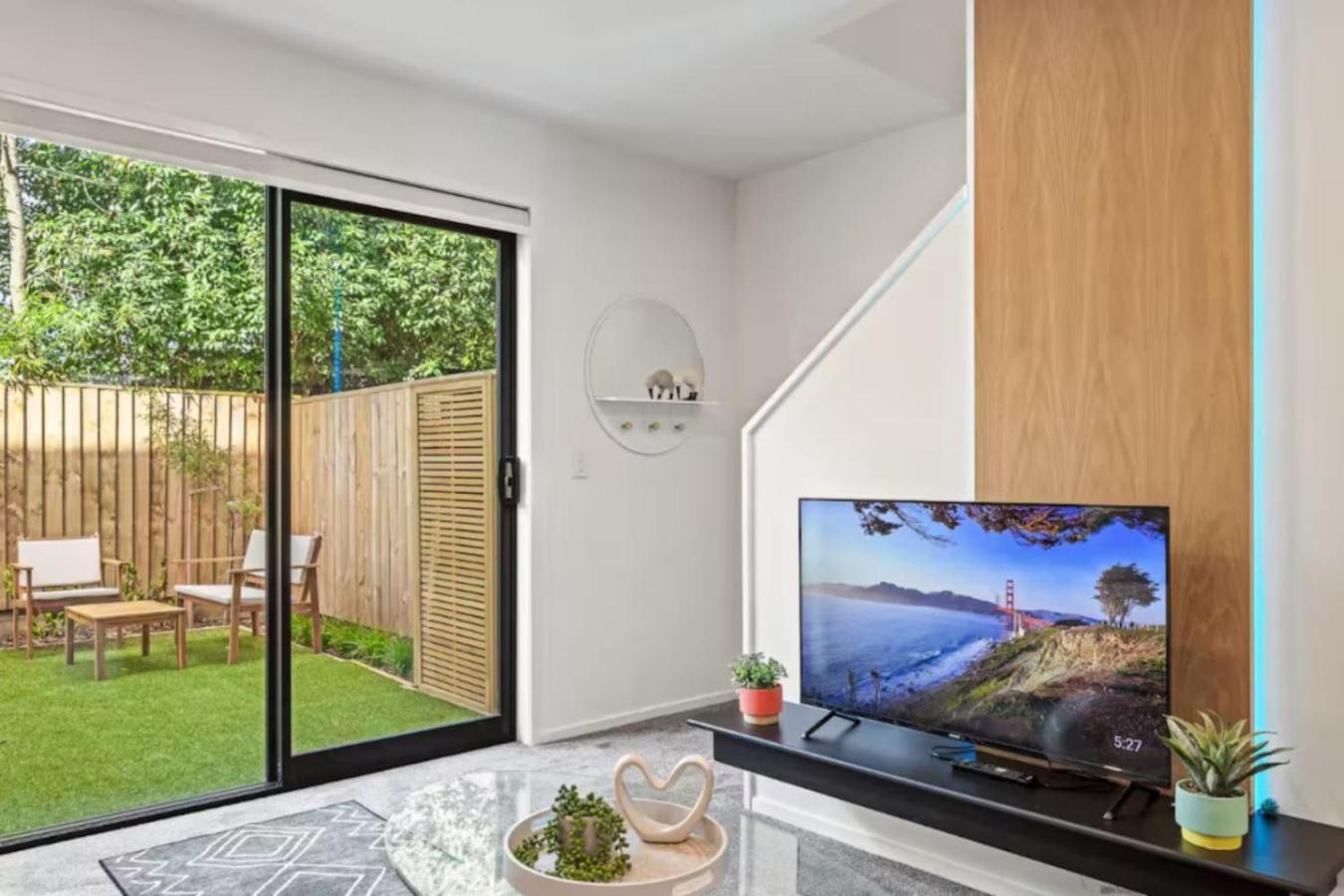 Trendy 2 Bed * Auckland