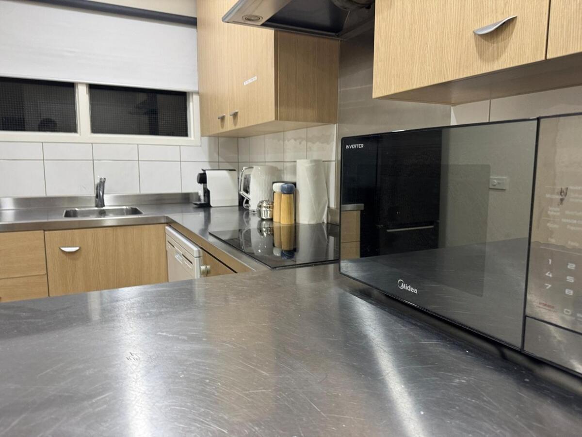 Luxury Penthouse 2 Bd 2 Bth 2 Carparks Pool